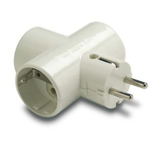 ADAPTADOR TRIPLE TT CERAMICA 16A-250V
